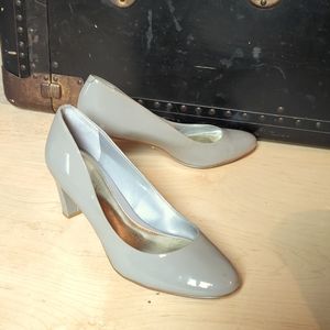 Ralph Lauren 9.5 grey leather pumps